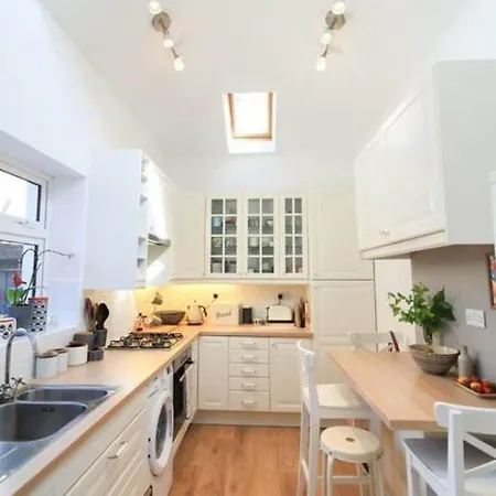 Apartment Charming Townhouse In Dublin's Most Vibrant Area Dublin