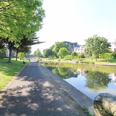 Charming Townhouse In Dublin's Most Vibrant Area Apartment Dublin